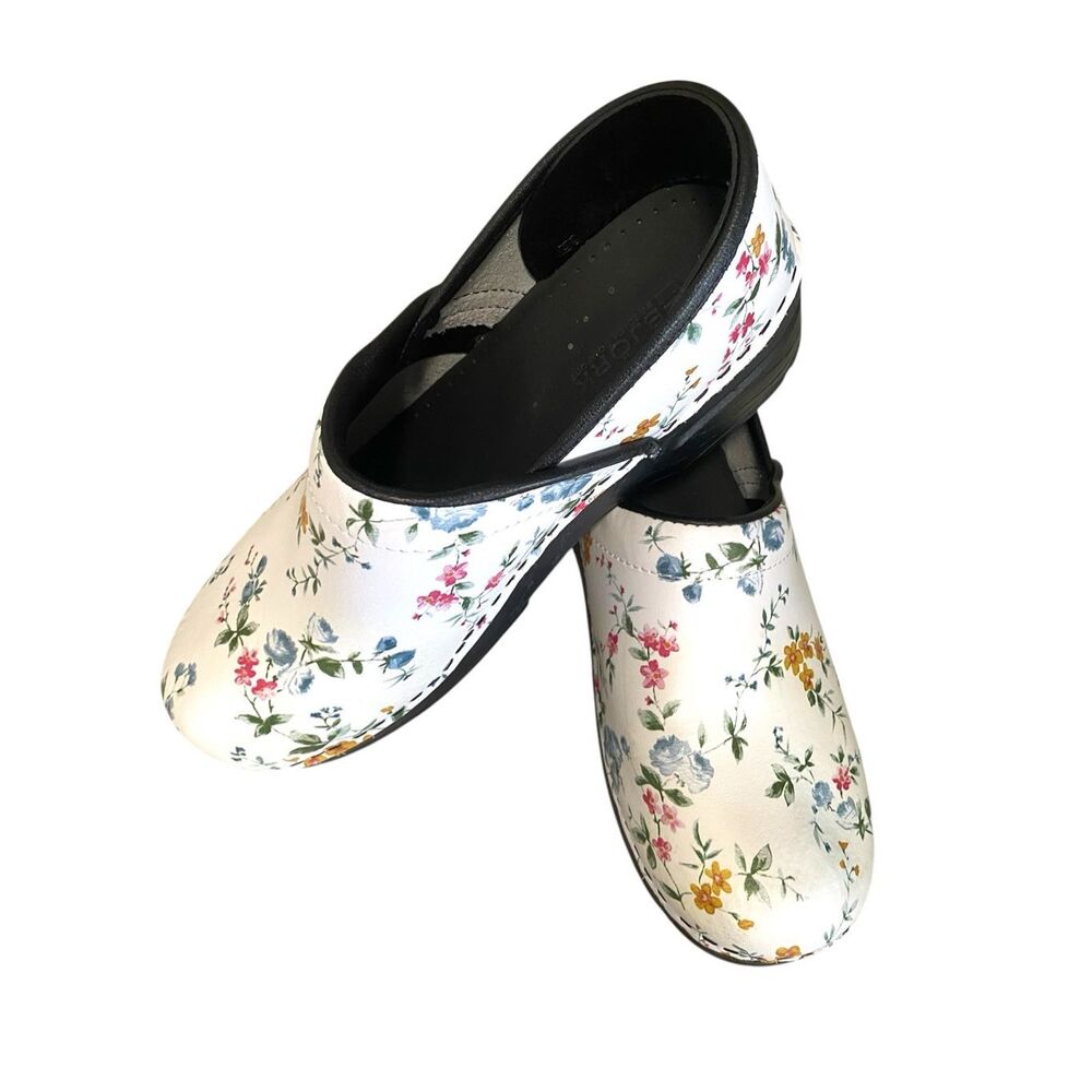 Bjork Swedish Comfort Floral Clogs Sz 39